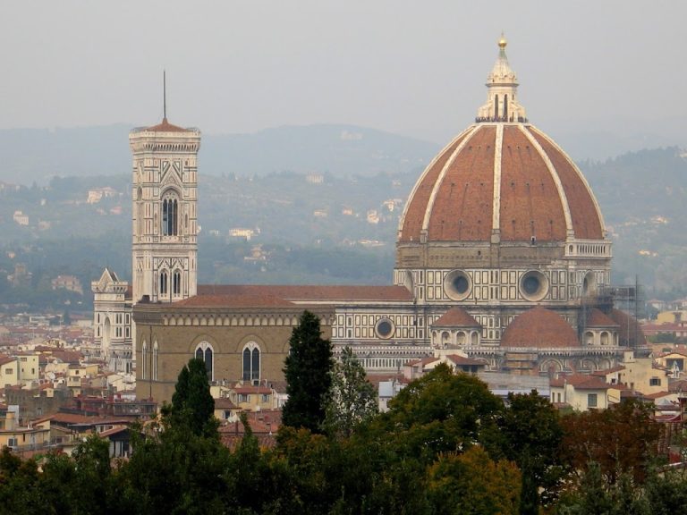 Volunteer Gardener Goes to Tuscany!